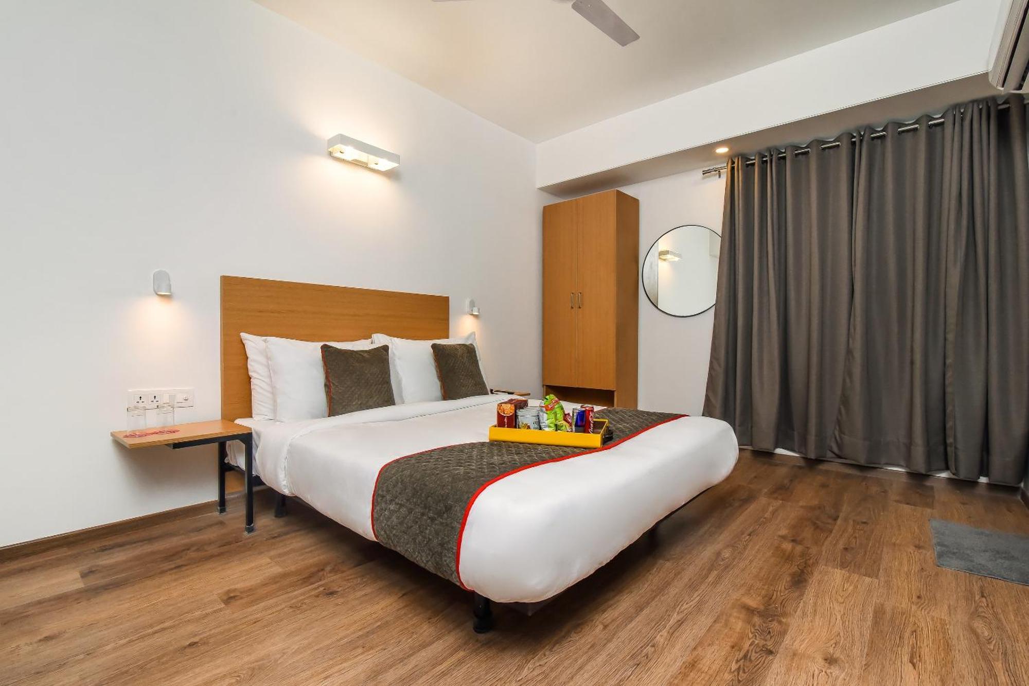 Hotel Townhouse C Scheme Ahinsa Circle Divisione di Divisione di Jaipur Esterno foto