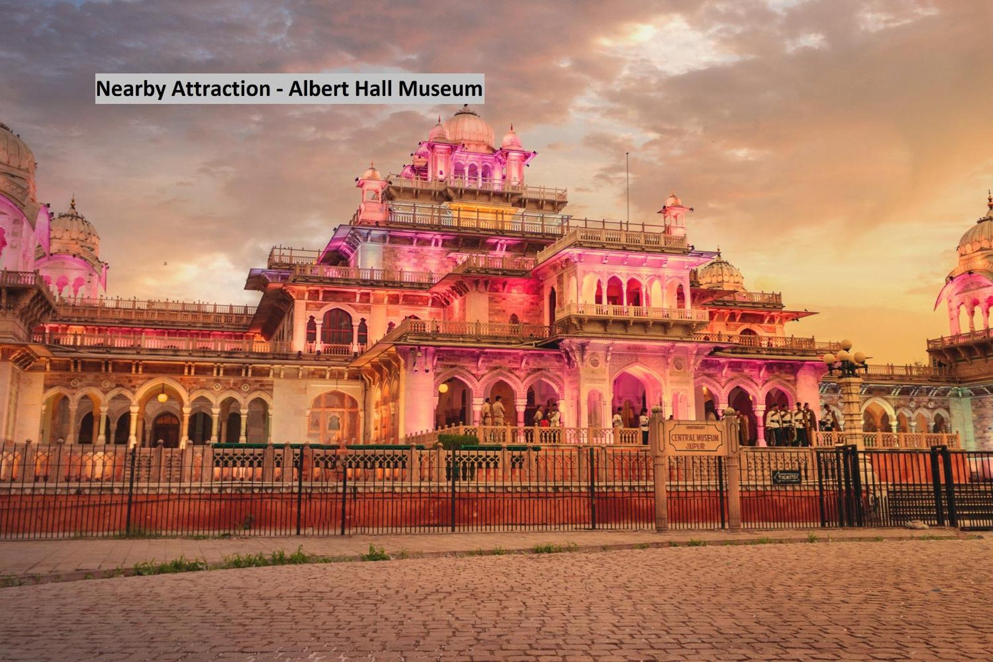 Hotel Townhouse C Scheme Ahinsa Circle Divisione di Divisione di Jaipur Esterno foto