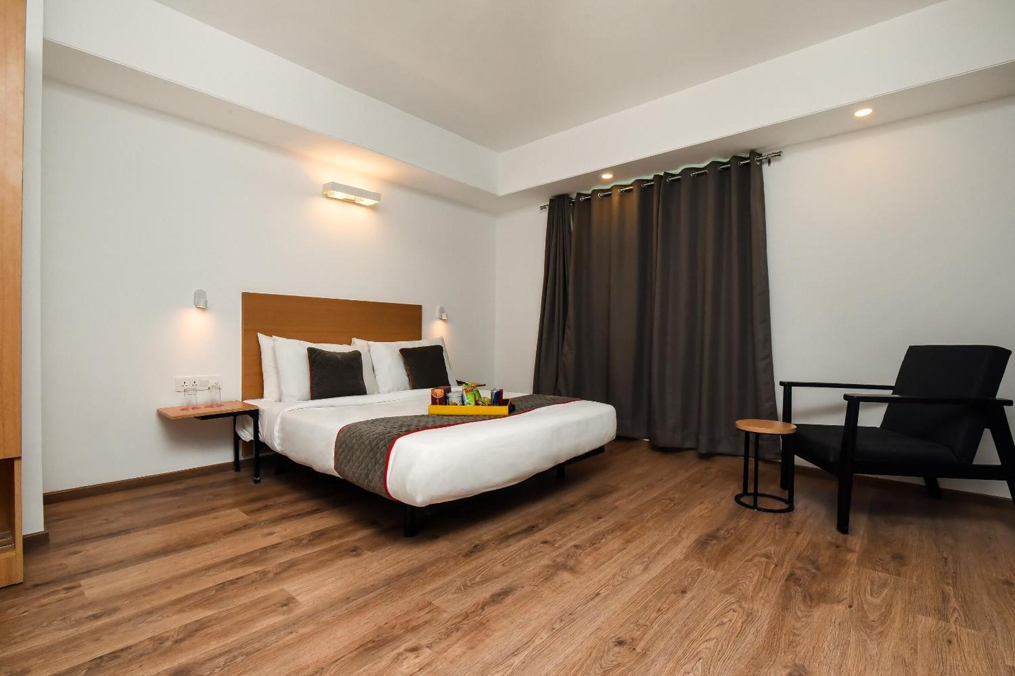 Hotel Townhouse C Scheme Ahinsa Circle Divisione di Divisione di Jaipur Esterno foto